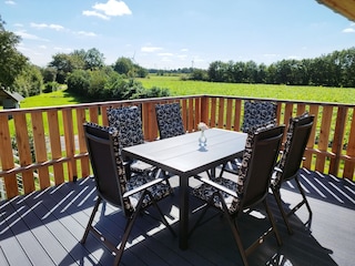 Balkon mit sehr schönem Ausblick