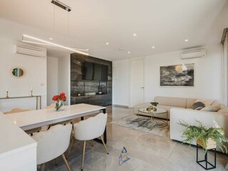 Villa Labinci Caratteristiche 21