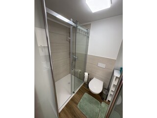 2. Bad en suite dem LeuchtturmZimmer 1. OG