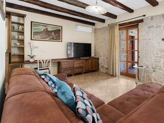 Villa Tinjan Caratteristiche 10