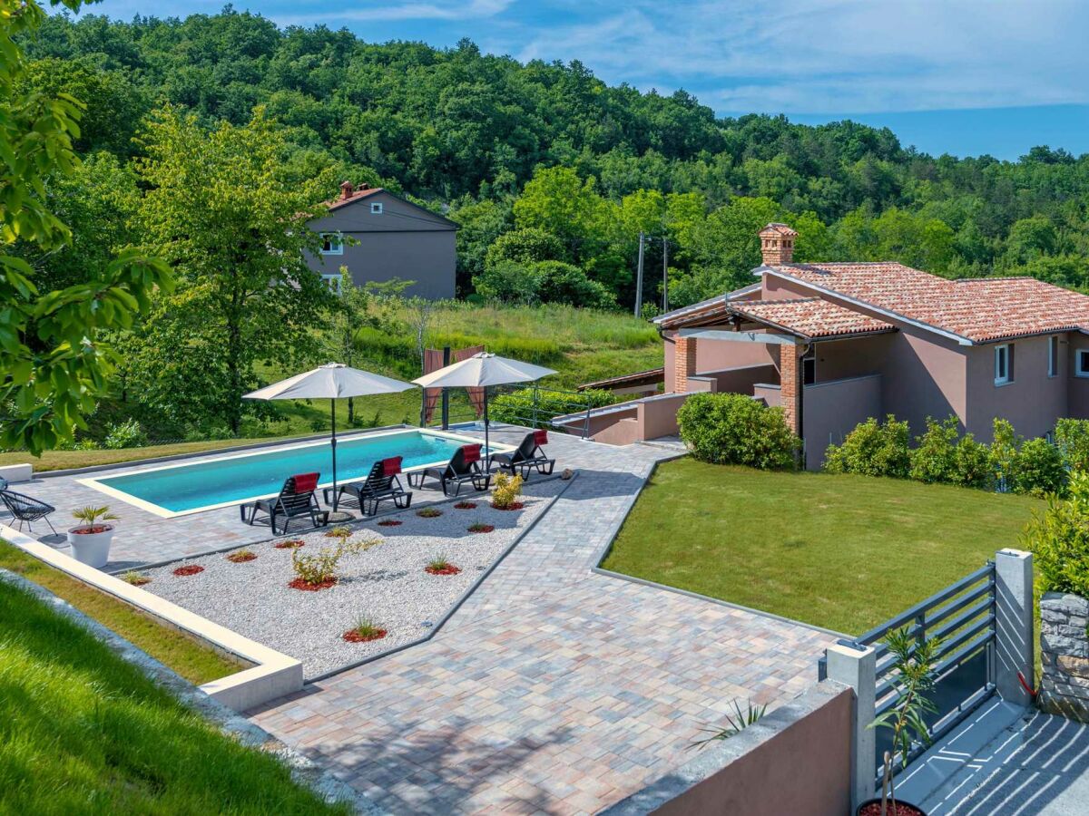 Casa de vacaciones Pićan Grabación al aire libre 1