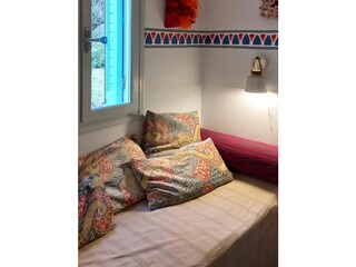 Living room wirth bed downstairs