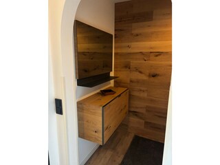 Geräumige Garderobe