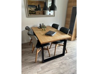 Esstisch für ein gemütliches beisammensein