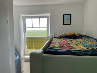 2. Schlafzimmer