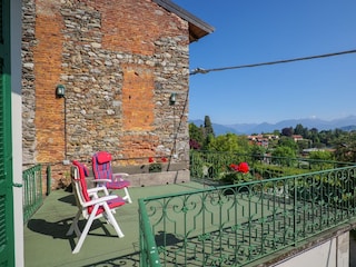 Ca. 25 m² großer Balkon mit schöner Sicht