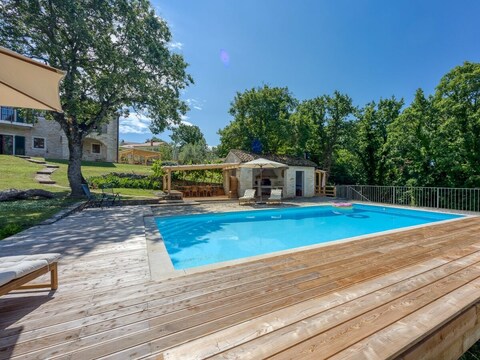 Villa Neastor