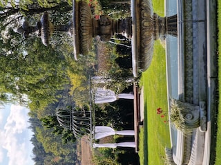 Springbrunnen mit Kuppel