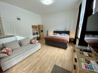 City Apartment 3