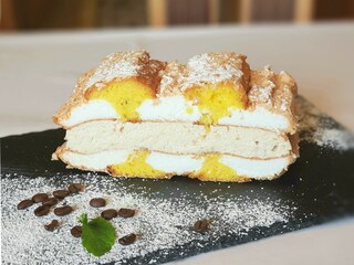 Köstlich, die berühmte Kardinalschnitte