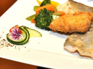 Hausmannskost Fischteller