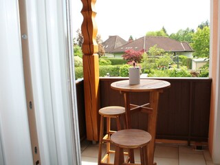 Raucherplatz am Balkon im selben Stockwerk