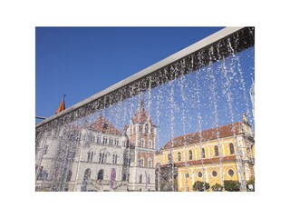 Der bunteste Kirchturm