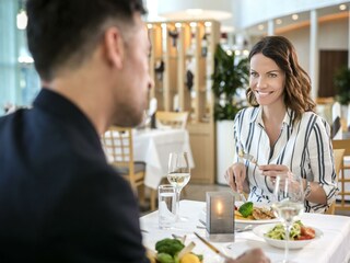 Halbpension in den Restaurants der Parktherme
