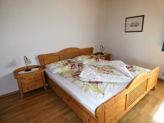 Zimmer 2,  Wohn-Schlafzimmer