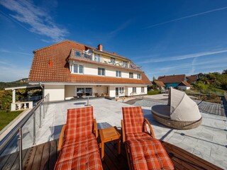 Klein-Holland 270 m2 Sonnenterrasse