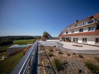 Klein-Holland Sonnenterrasse