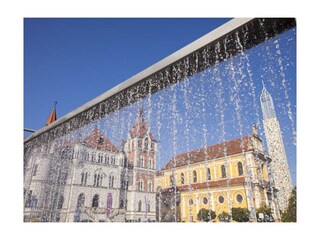 Stadtpfarrkirche und das Rathaus von Feldbach