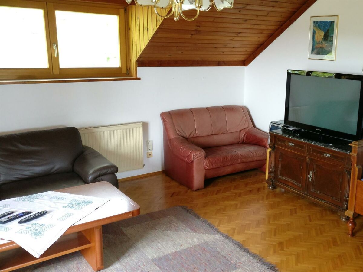 Wohnzimmer mit TV