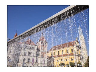 Stadtpfarrkirche und das Rathaus von Feldbach