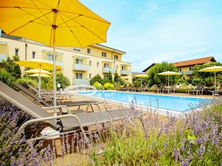 Tosc_Pool_Außenansicht