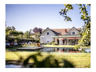 Hausansicht Hotel Die Herberge Loipersdorf