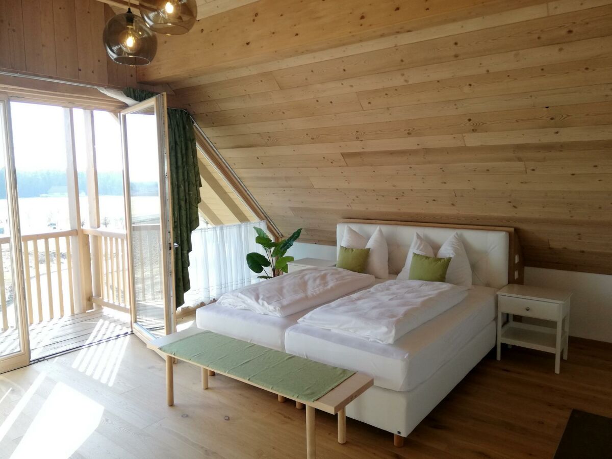 Schlafzimmer+Balkon