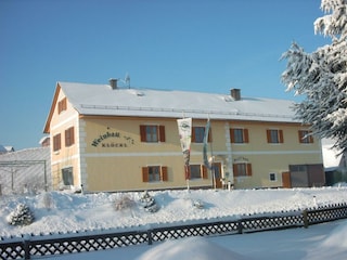 Winzerhof Klöckl im Winter