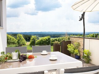 Terrasse Ferienwohnung EG