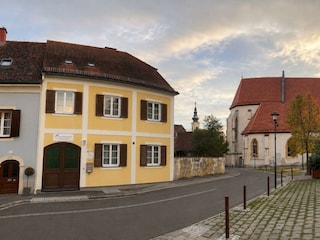 altstadt-apartments_hausansicht-pfarrgasse (1)