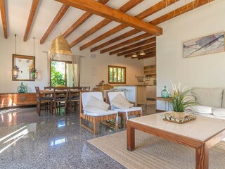 Villa Sencelles Características 18