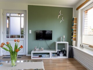 Helles Wohnzimmer mit eigener Terrasse