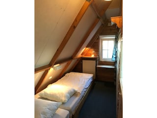 Schlafzimmer Nr. 2 im OG