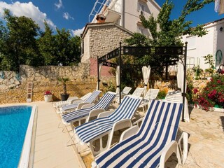 Apartment Okrug Gornji  24