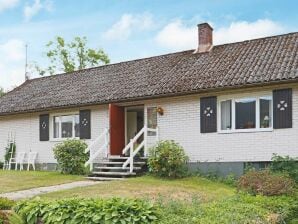 6 Personen Ferienhaus in Laholm - Simlångsdalen - image1