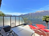 Appartement Pino sulla Sponda del Lago Maggiore Buitenaudio-opname 1