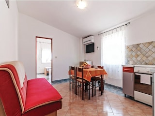 Apartment Povljana Ausstattung 6