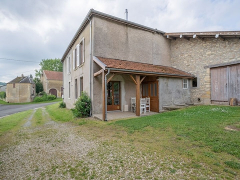 Maison de vacances vintage à Nouart
