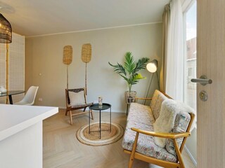 Apartment Vrouwenpolder Features 10