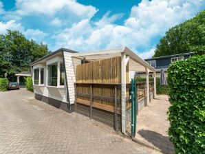 Holiday house Charming bungalow in Kaatsheuvel - Udenhout - image1