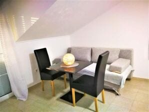 Appartement Apartments Milic - Studio Apartment with Sea View 4 - 2 - Karin - image1