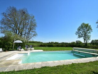 Maison de vacances Chantenay-Saint-Imbert Enregistrement extérieur 3
