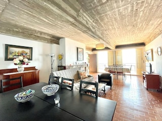 Villa Salobreña Features 18