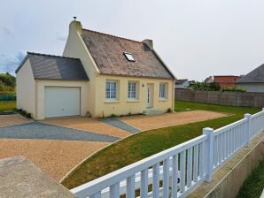 Holiday house Komfortables Ferienhaus in Strandnähe - Plouguerneau - image1