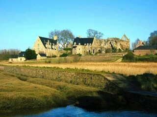 Vakantiehuis Lanmodez Omgeving 32