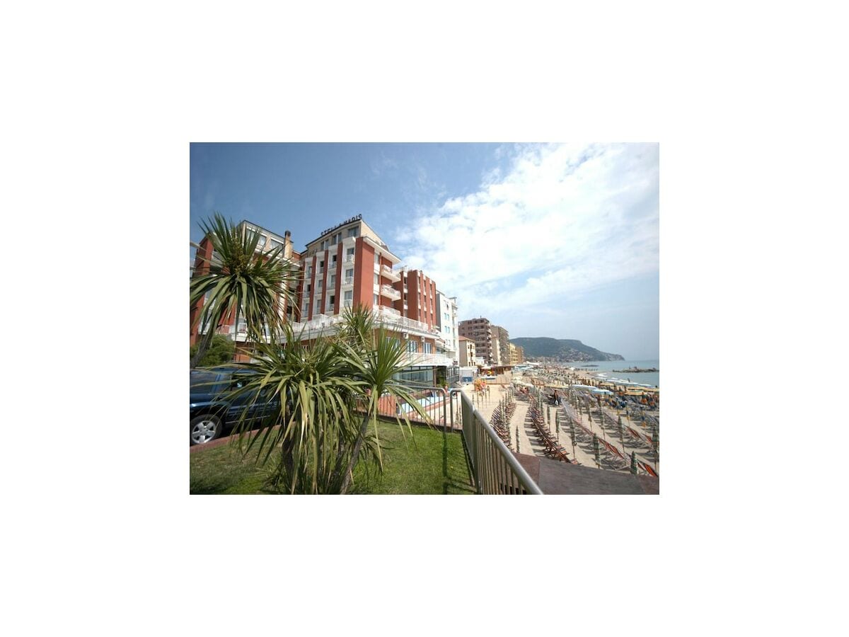 Appartement Pietra Ligure Buitenaudio-opname 1