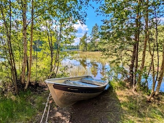 das hauseigene Ruderboot "Lotta"