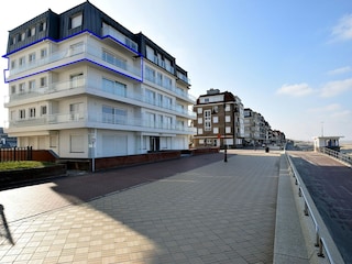 Apartment De Haan Outdoor Recording 1