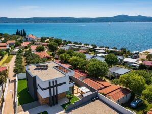 Luxury Villa mit 2 Pools, Sveti Petar na Moru, strandnah - Sveti Petar - image1
