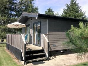 Ferienhaus Geräumiges Cottage in Romney Marsh mit Sauna - Fairfield (Kent) - image1